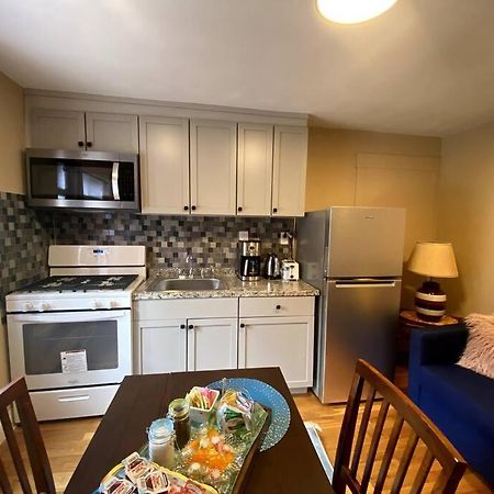 Cozy Boston Getaway Apartment! Free Parking Bagian luar foto